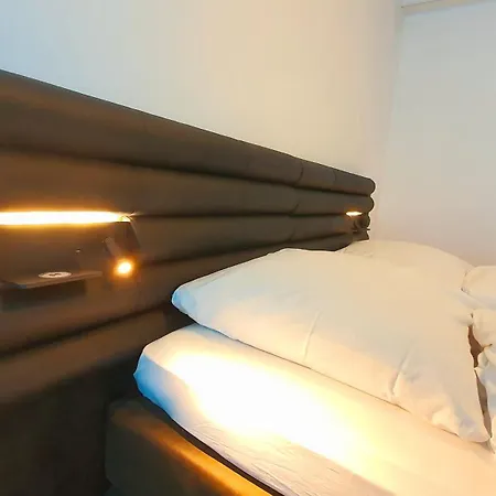 Helles Zimmer Mit Kingsize-Bett Mannheim Exterior photo